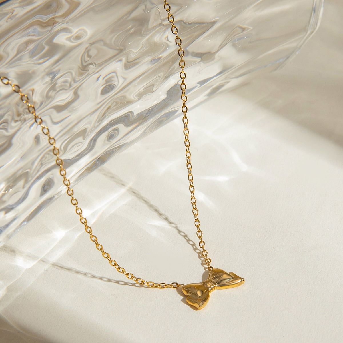 118K Gold-Plated Chain Necklace.