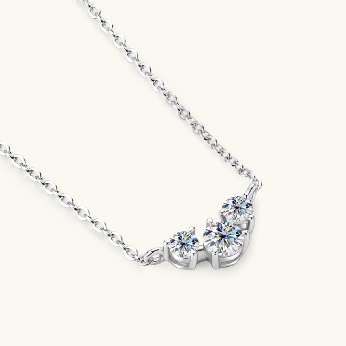 925 Sterling Silver Inlaid Moissanite Necklace elegant