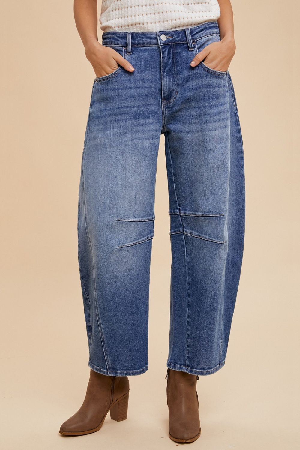 Annie Wear Mid Rise Barrel Leg Jeans with Pockets – Stylish Comfort for Every Day