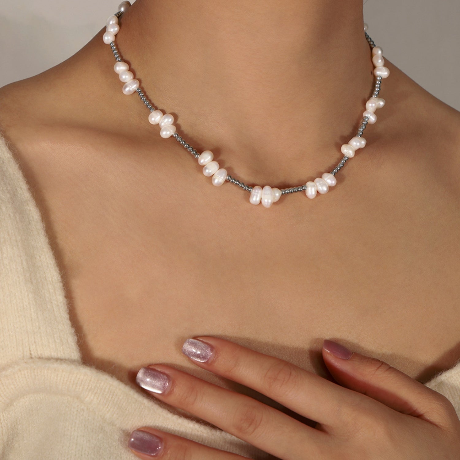 Freshwater Pearl Titanium Steel Bead Necklace – Elegant & Modern Jewelry for Everyday Wear